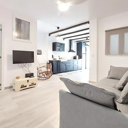 2 Bedroom Awesome Apartment In Peniscola Exterior photo