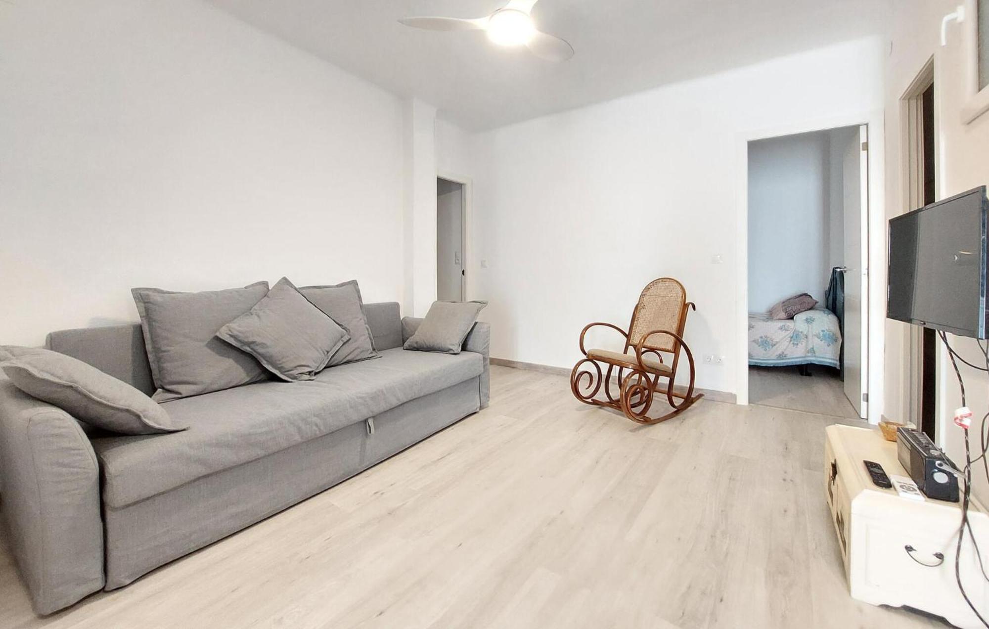 2 Bedroom Awesome In Peniscola